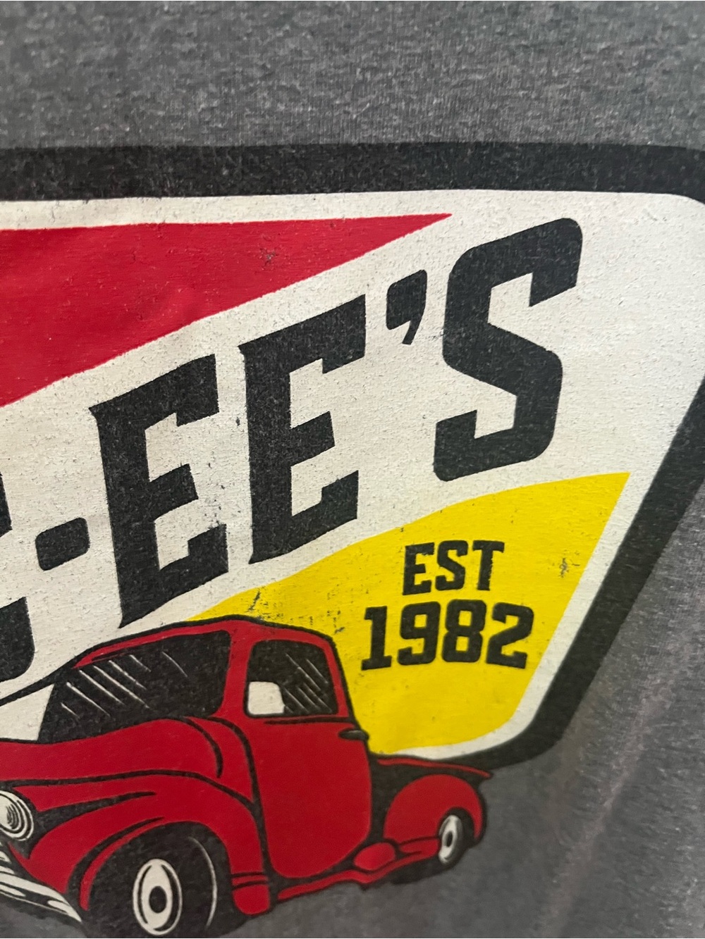 Buc-ee's t-shirt - Picture 6 of 10